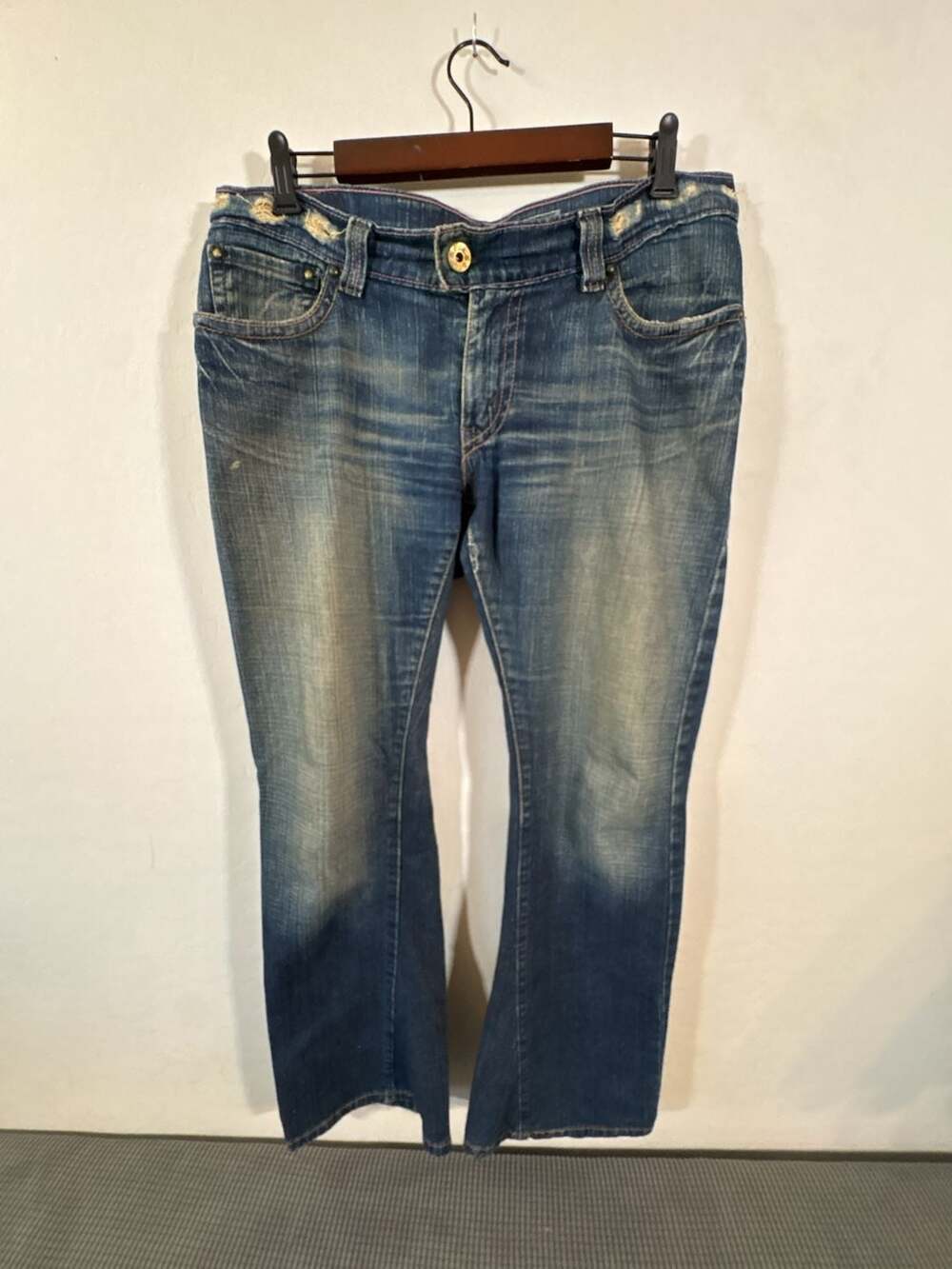 Vintage Levi's Women's Low Pro Distressed Bootcut Jeans with Flap Pockets